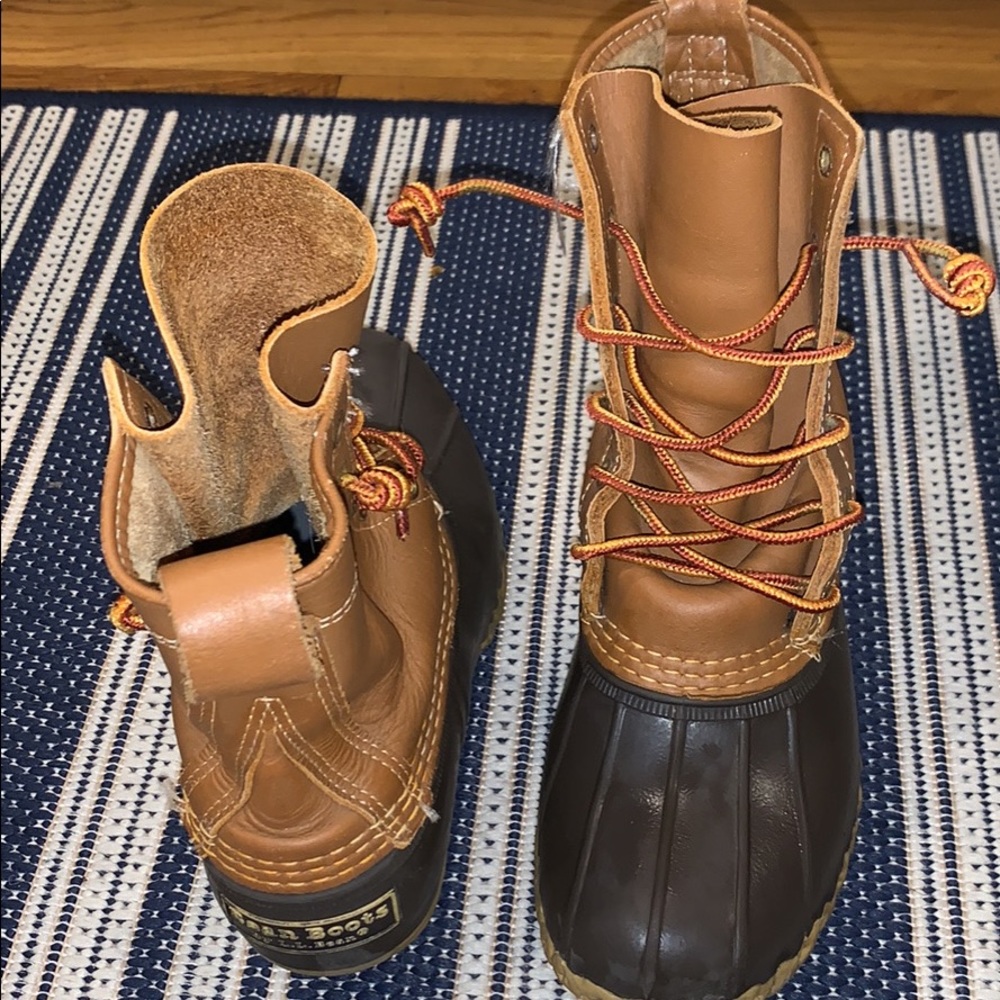 Bean boots